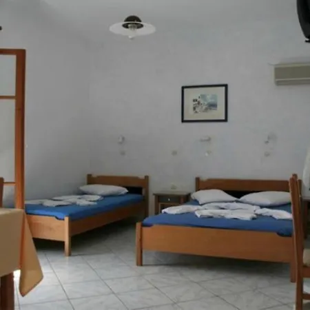 Pavlis & Apartment